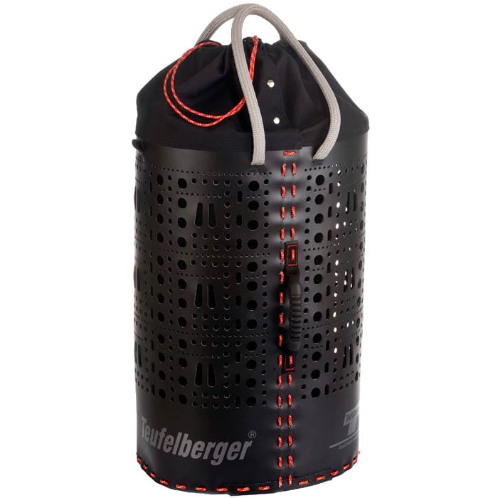 ropeBUCKET 80, récipient cylindrique noir avec de nombreux trous, fermeture à cordon de serrage noire sur le dessus, passants de poignée gris, coutures rouges et inscription grise « Teufelberger »