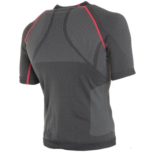 Climb Tech Base Layer Shirt d’Arbpro, dos du maillot noir à manches courtes avec des détails gris et rouges sans logo visible