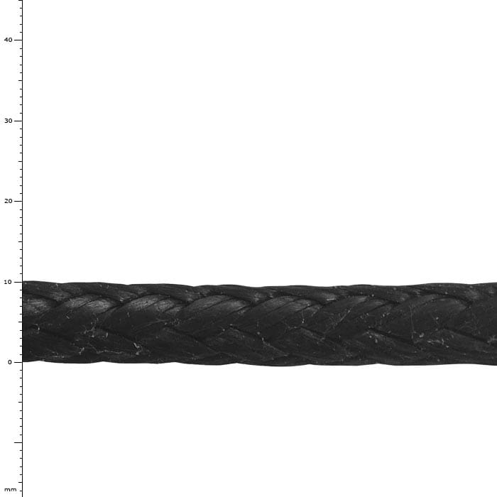 boa 8 t Dyneema noir, gros plan de corde tressée noire avec mesures en arrière-plan