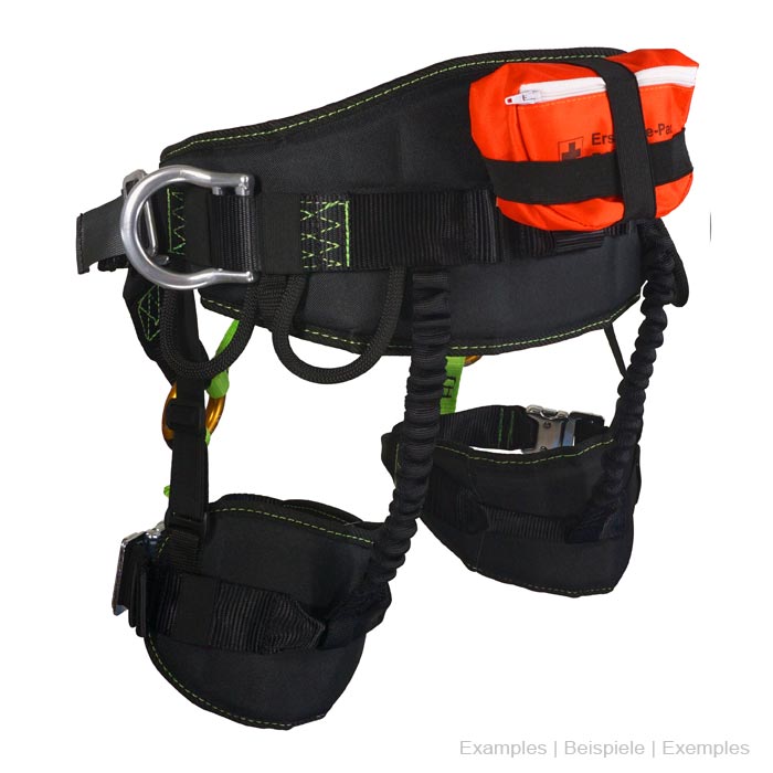 Vue latérale Treewor C d’un harnais noir et vert avec une trousse de premiers secours orange sur le côté