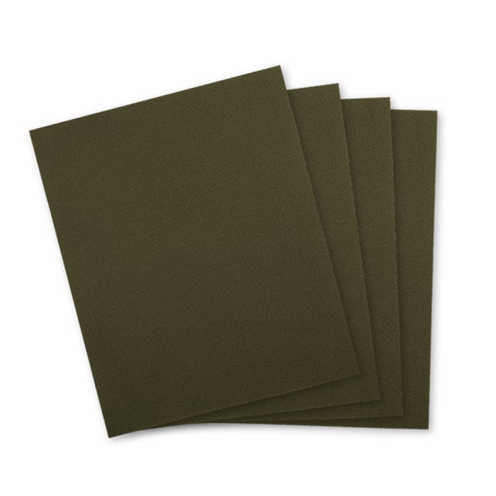 Tissu patch vert foncé, quatre morceaux de tissu carrés superposés