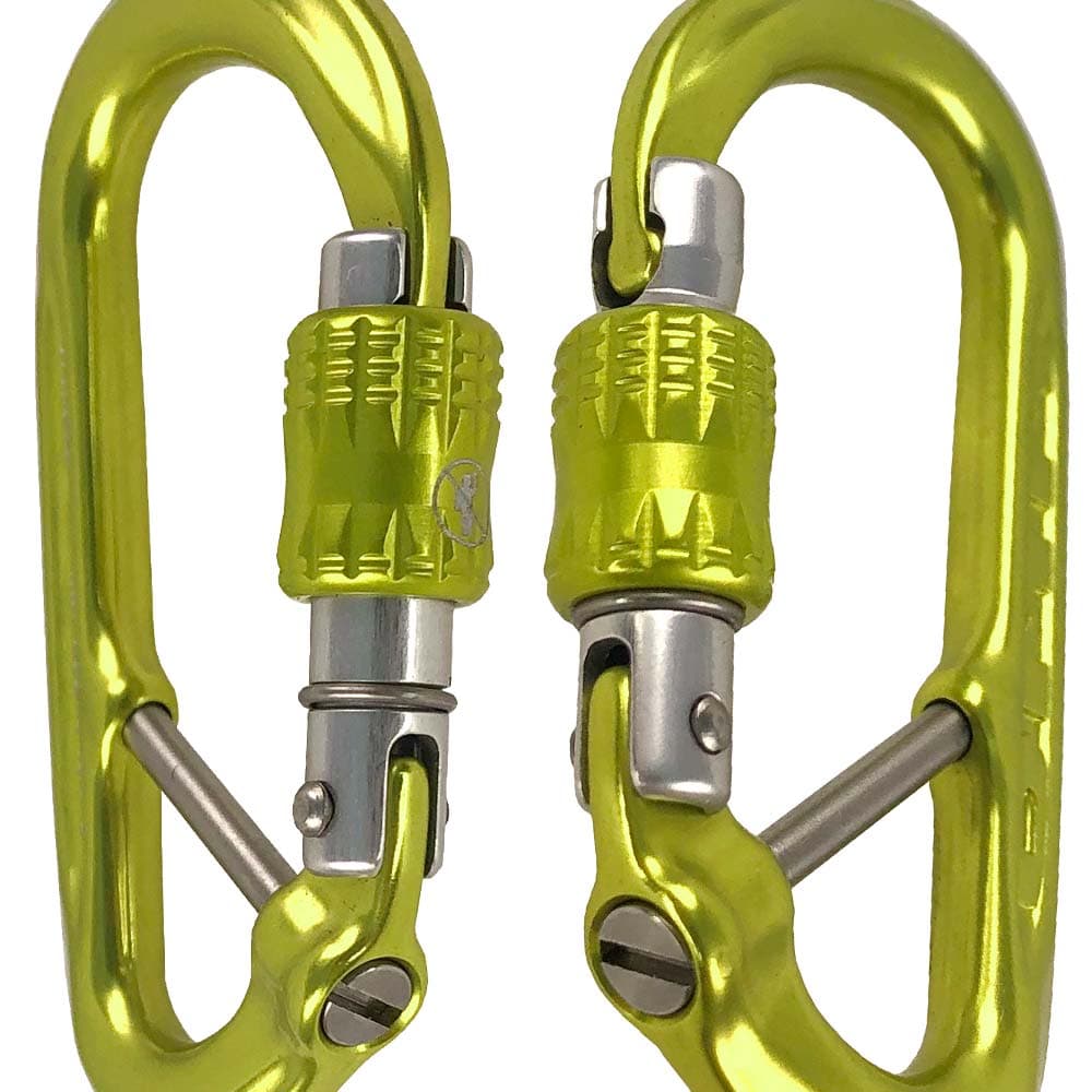 Deux mousquetons XSRE Lock Captive Bar jaunes et verts avec bouchon à vis et pièces métalliques argentées côte à côte