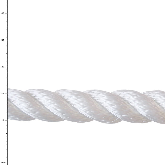 Corde PES en blanc, gros plan d’une corde en plastique torsadée