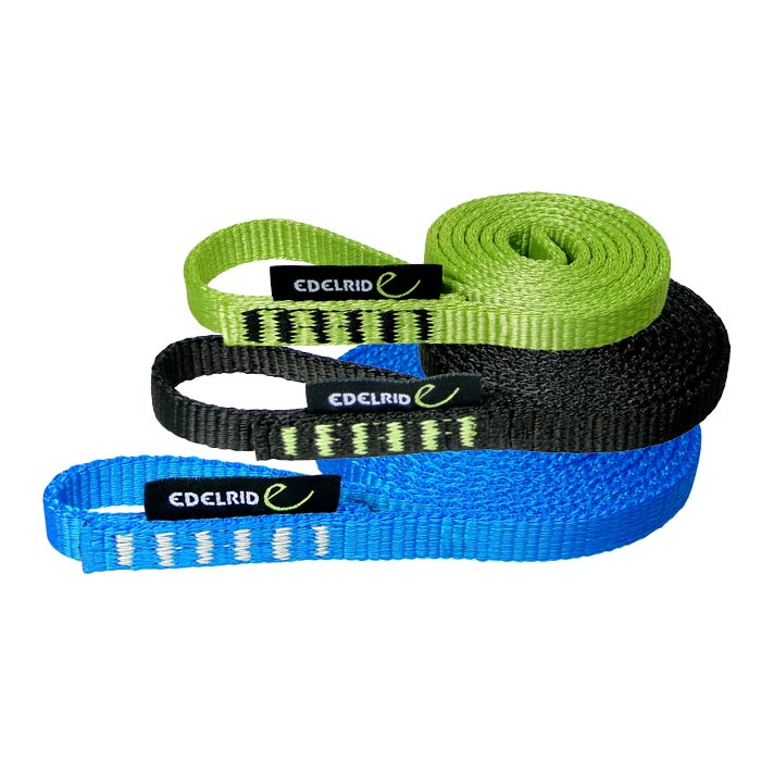 Tech Web d’Edelrid, trois bandes d’escalade de couleurs différentes en vert, noir et bleu superposées les unes aux autres