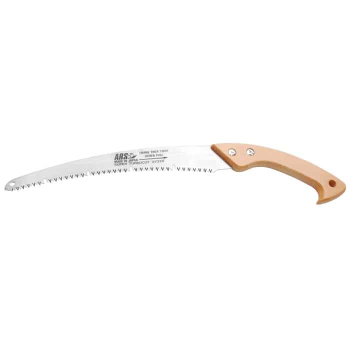 Scie à main Super TurboCut avec lame en métal incurvée et dentelée et manche en bois léger, fabricant ARS, modèle Super TurboCut UV32X