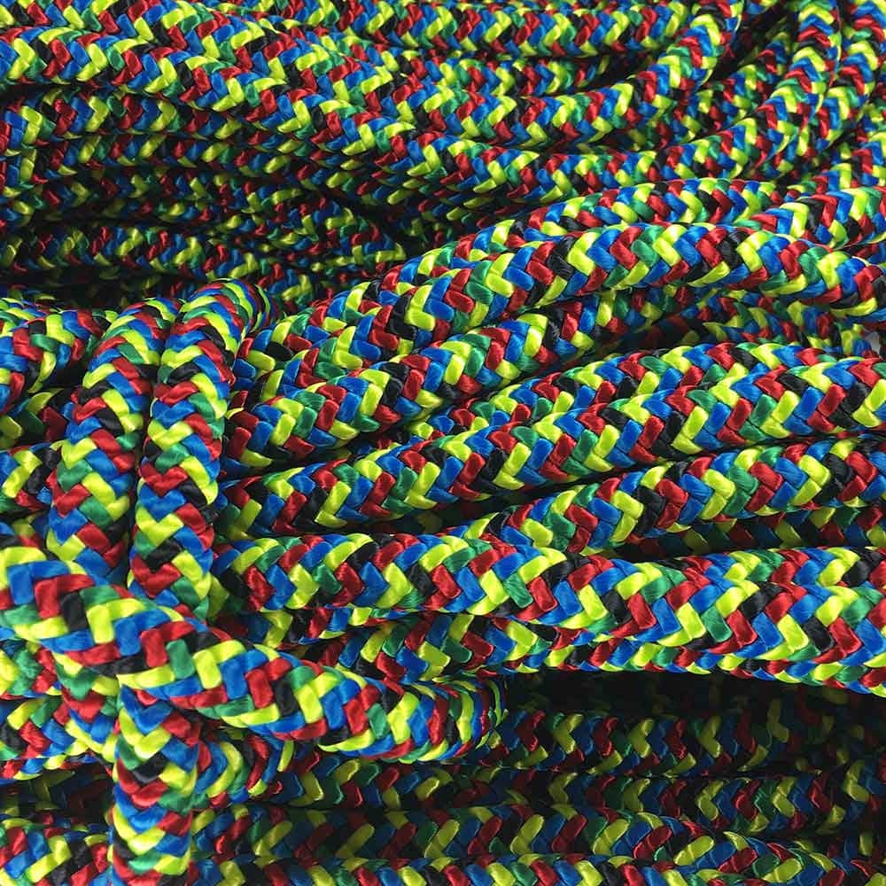 XP-e Seychelles corde tressée colorée en grande quantité lâchement pliée
