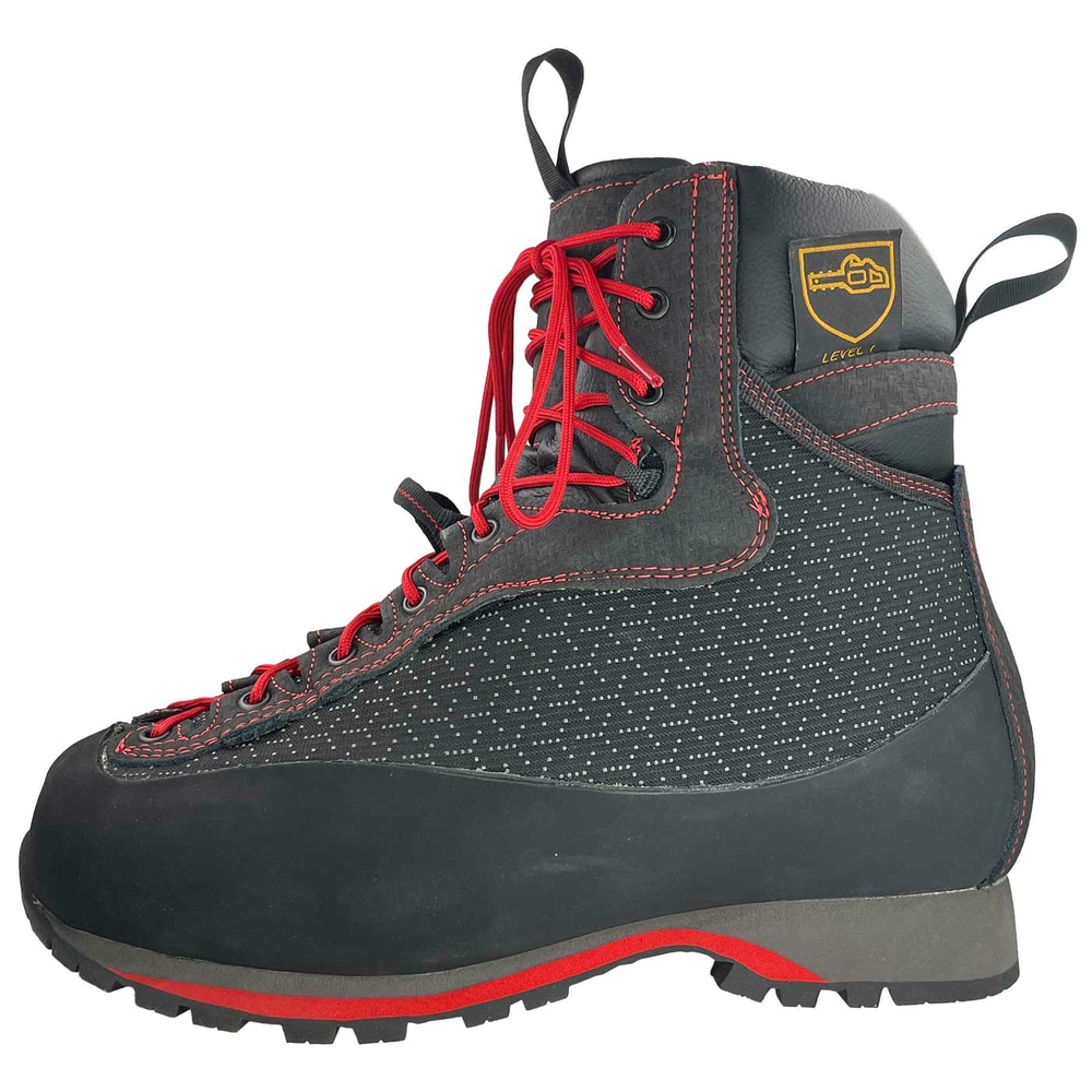 Chaussure d’élagage Xlight en noir avec lacets rouges, vue latérale avec logo du fabricant sur la tige
