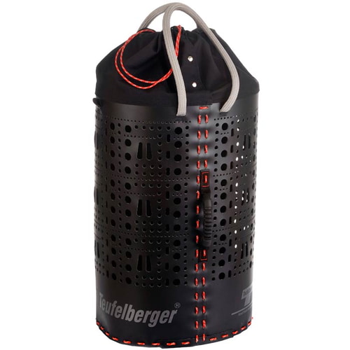 ropeBUCKET 80, récipient cylindrique noir avec de nombreux trous, fermeture à cordon de serrage noire sur le dessus, passants de poignée gris, coutures rouges et inscription grise « Teufelberger »