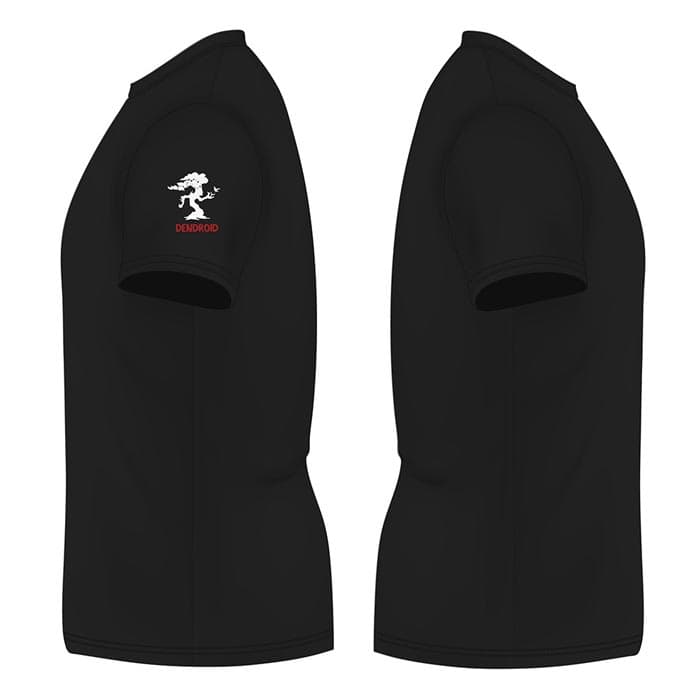 Vue latérale du T-shirt noir « Go Big or Go Home » avec le logo de l’arbre blanc et le lettrage rouge « DENDROID » sur la manche gauche, fabricant non visible