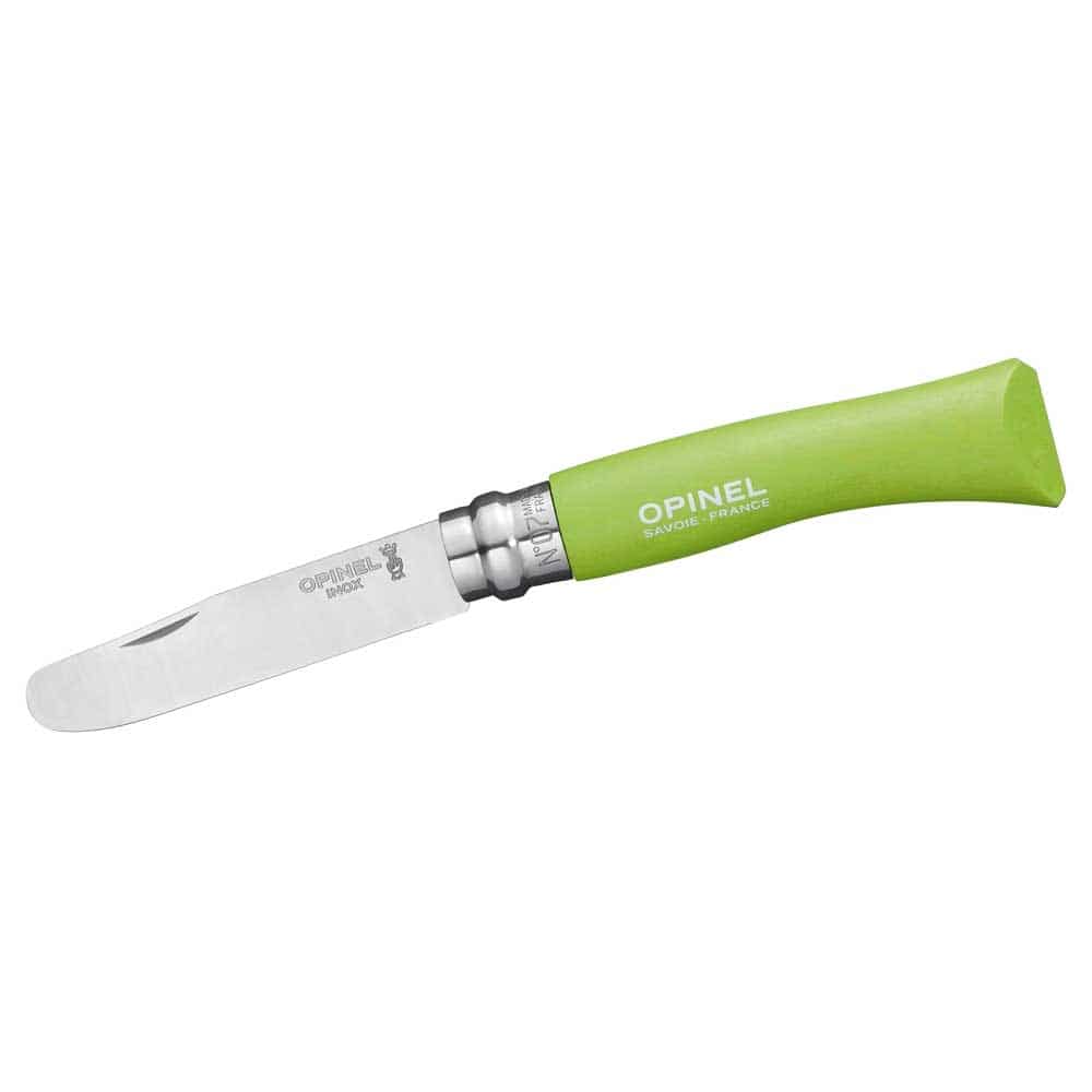 Opinel N°7 Junior vert, couteau enfant avec manche vert et lame en inox, sur la lame est écrit « OPINEL INOX » et « N°7 »