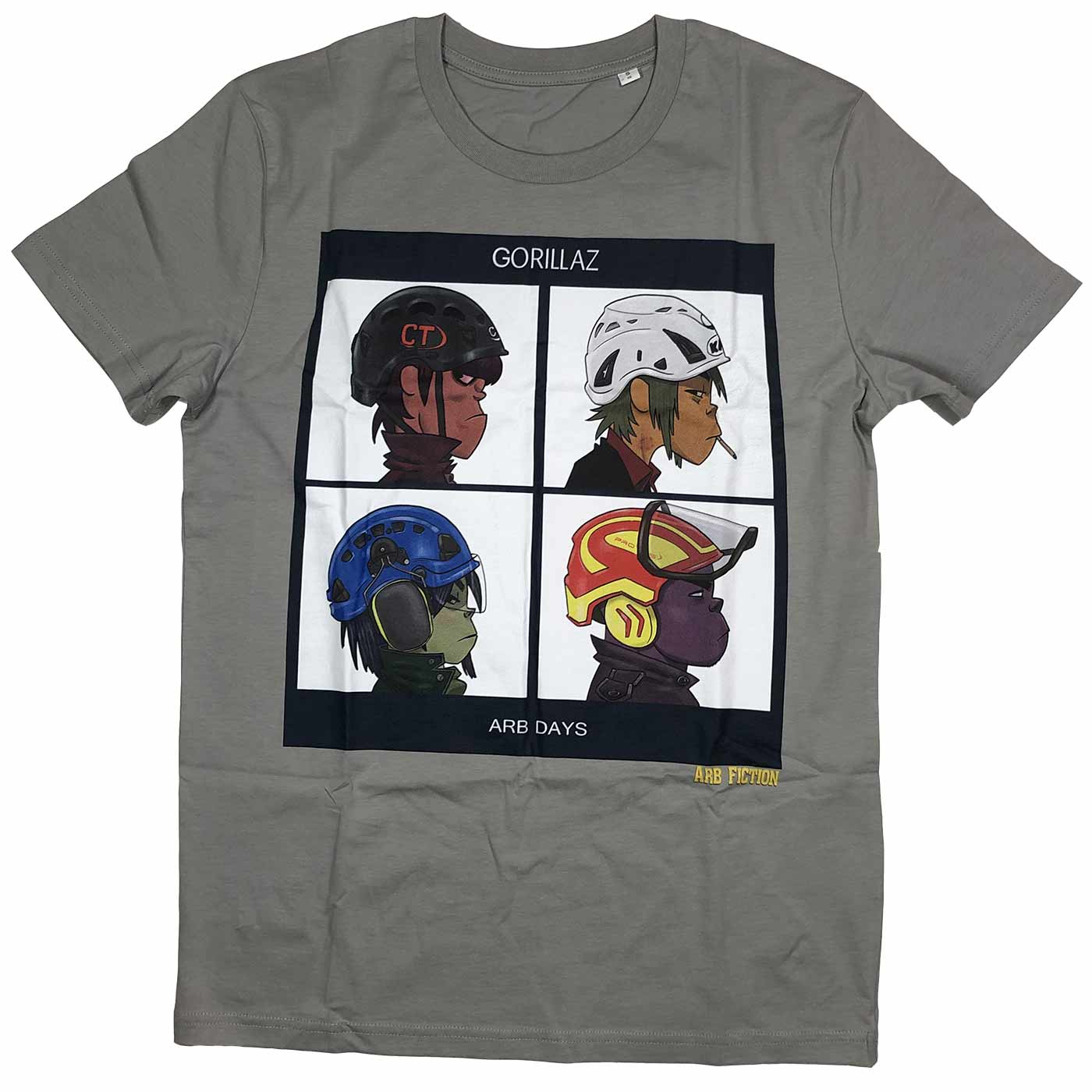 T-shirt Gorillaz gris avec un imprimé carré représentant quatre personnages de dessins animés avec des casques, « GORILLAZ » en haut et « ARB DAYS » en bas