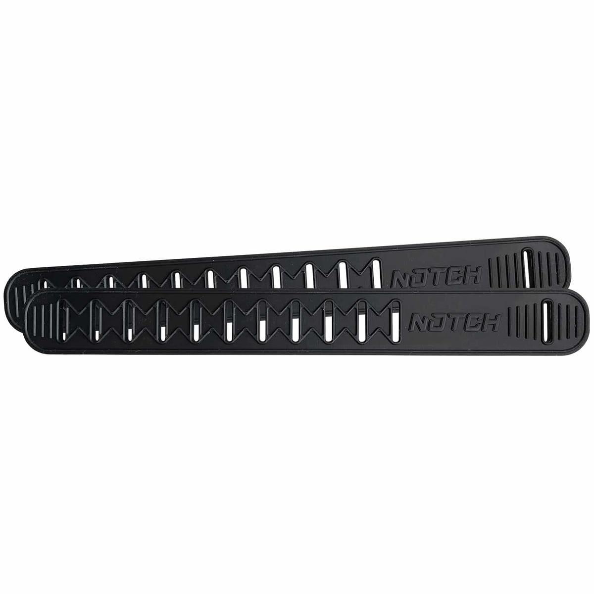 Deux bracelets en caoutchouc Talon noir avec découpes et l’inscription « NOTCH » l’un à côté de l’autre