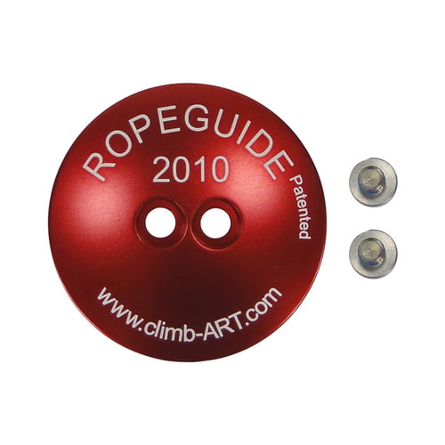 Couvercle RopeGuide 2010, couvercle rond rouge avec deux trous, inscription blanche « ROPEGUIDE 2010 Patented www.climb-ART.com » et deux petites vis argentées à côté