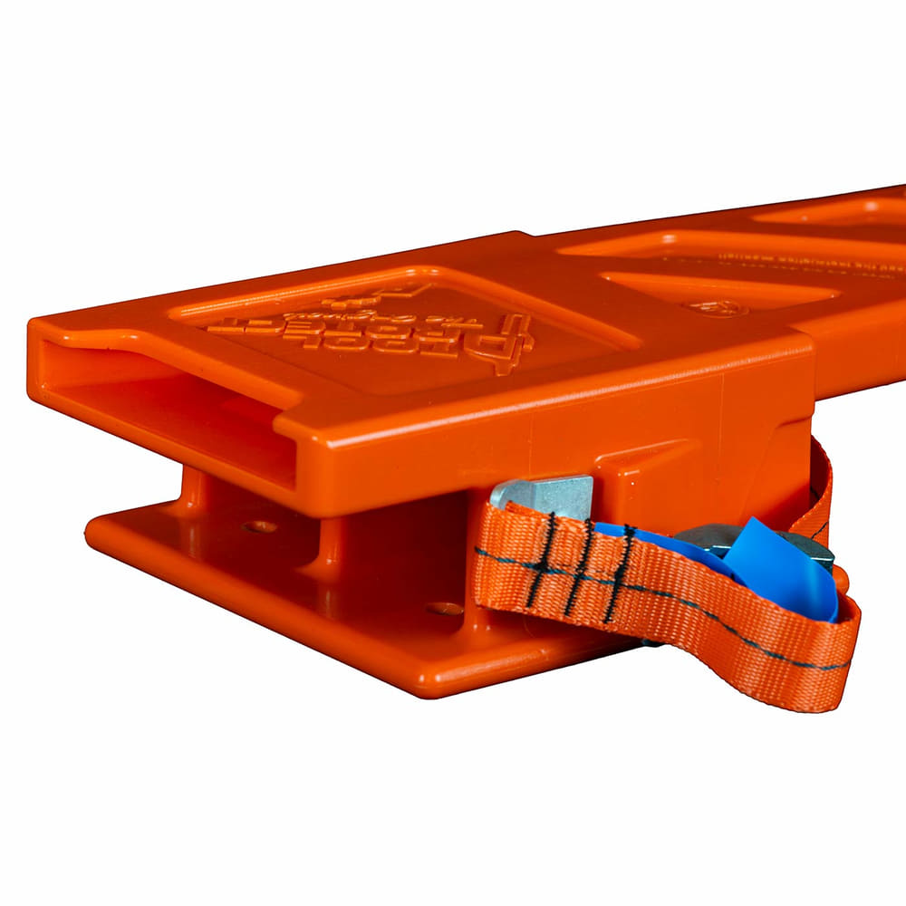 Gros plan de la coque Toolprotect P1+ Pro avec bracelet orange et fermeture en métal
