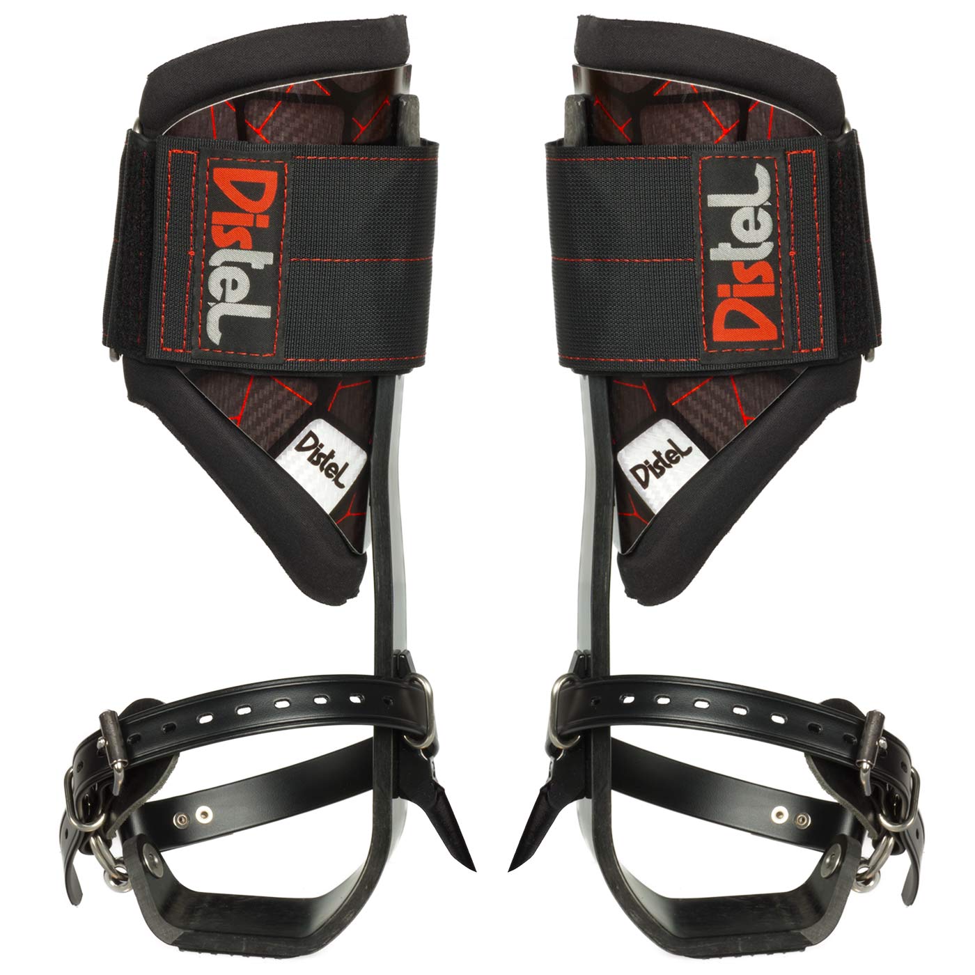 Distel Carbon 3.1 Classic de Distel, paire de rails en carbone noir avec surpiqûres rouges et grandes sangles velcro avec logo Distel, sangles de pied avec boucles, par l’arrière