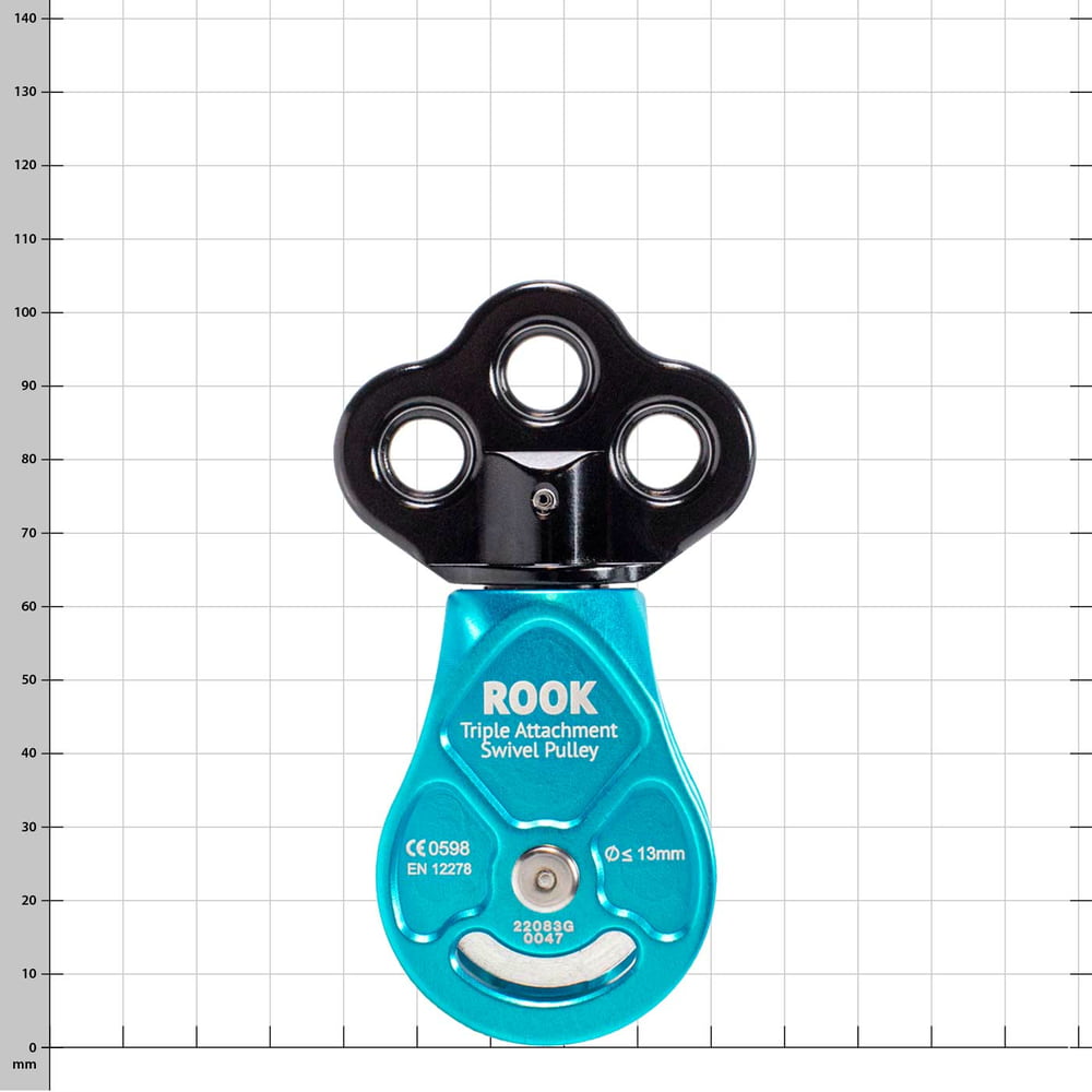 Rook Triple Attachment Poulie pivotante bleue avec partie supérieure noire et trois trous de montage, inscription ROOK et caractéristiques techniques à l’avant