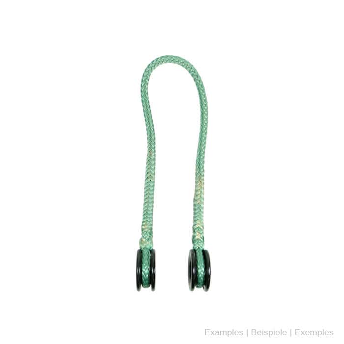 Gréement Ring M, deux anneaux noirs sur une corde verte reliés à une boucle