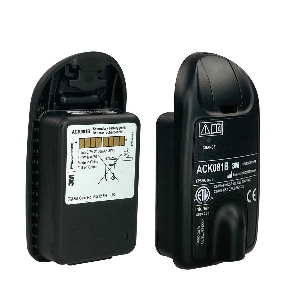 Lite Com ACK081B batterie de 3M Peltor, deux batteries noires, l’une avec dos ouvert et autocollant blanc visible avec les spécifications, l’autre montre l’avant avec inscription et symboles