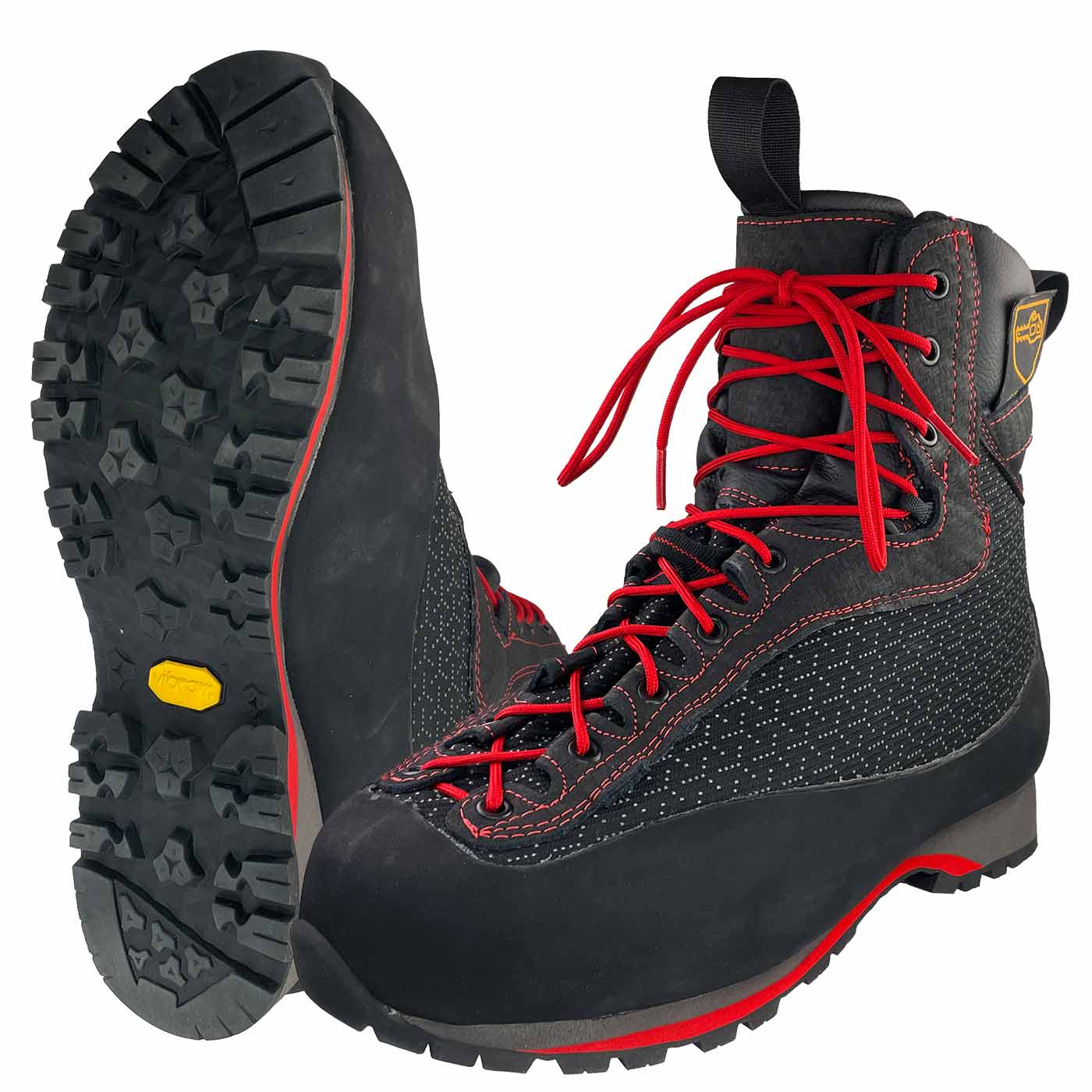 Chaussure d’arboriculture Xlight en noir avec lacets rouges et semelle crantée, fabricant non visible d’en bas et de face