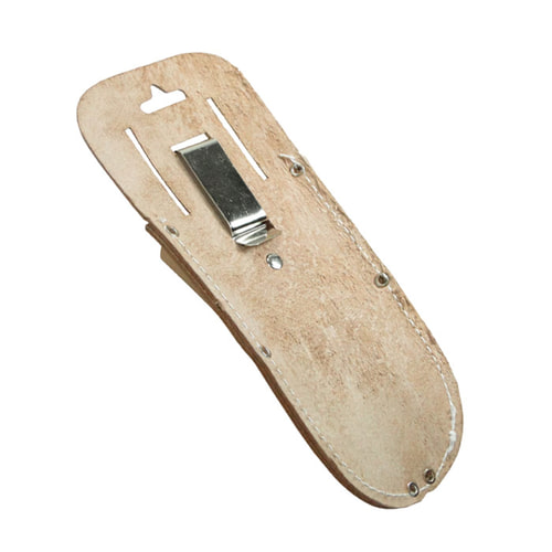Ceinture à outils Tabor en cuir marron clair à l’arrière avec clip métallique visible pour la fixation et surpiqûres blanches