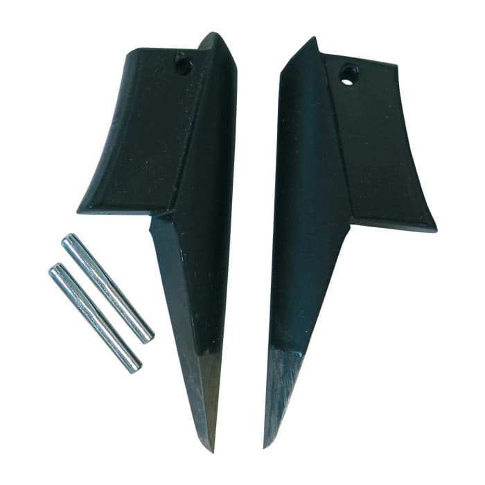 Buckspikes Pin S, deux pièces métalliques pointues noires et deux broches en métal argenté