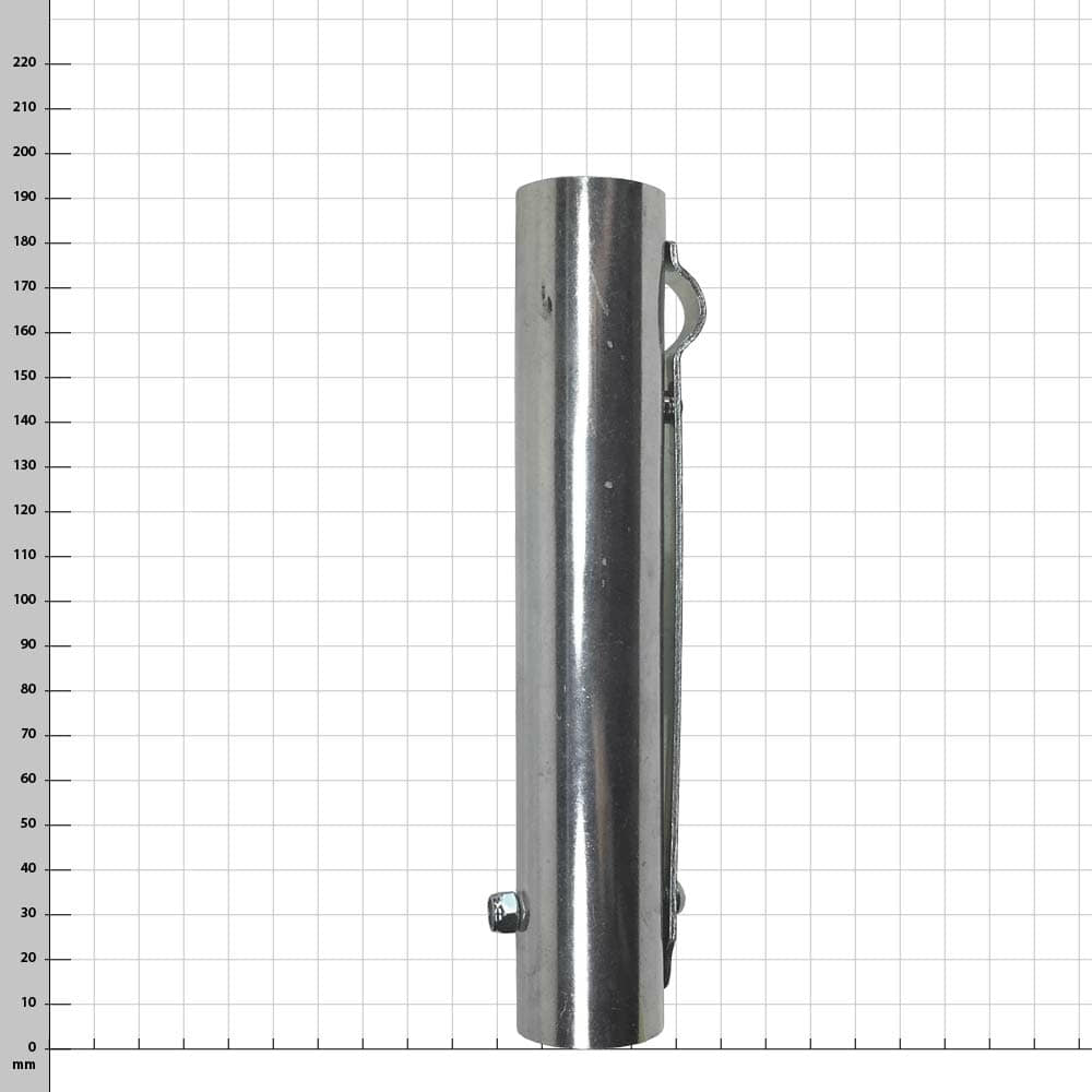Big Shot Sleeve, manchon en métal argenté avec vis et support sur fond à carreaux blancs