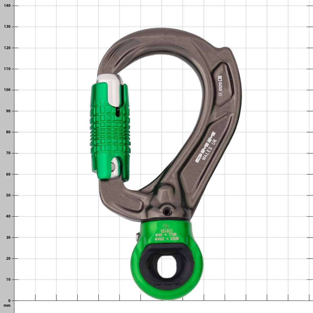 Mousqueton pivotant Director avec fermoir vert et corps en métal gris qui dit « DMM WALES UK »