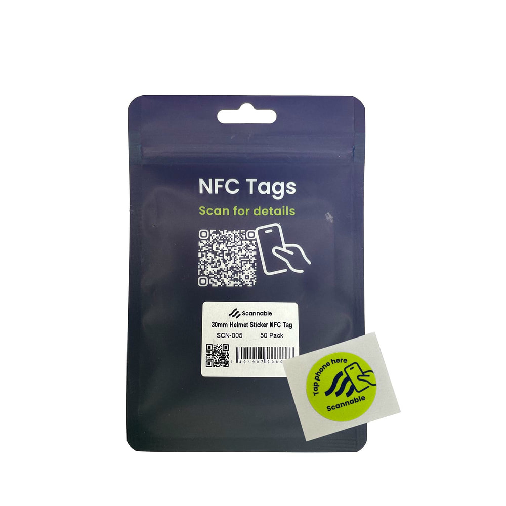 Au dos de l’emballage avec l’inscription « NFC Tags Scan for details », deux codes QR, un code-barres et un seul casque jaune Autocollant NFC Tag Sticker avec inscription noire « Tap phone here Scannable »