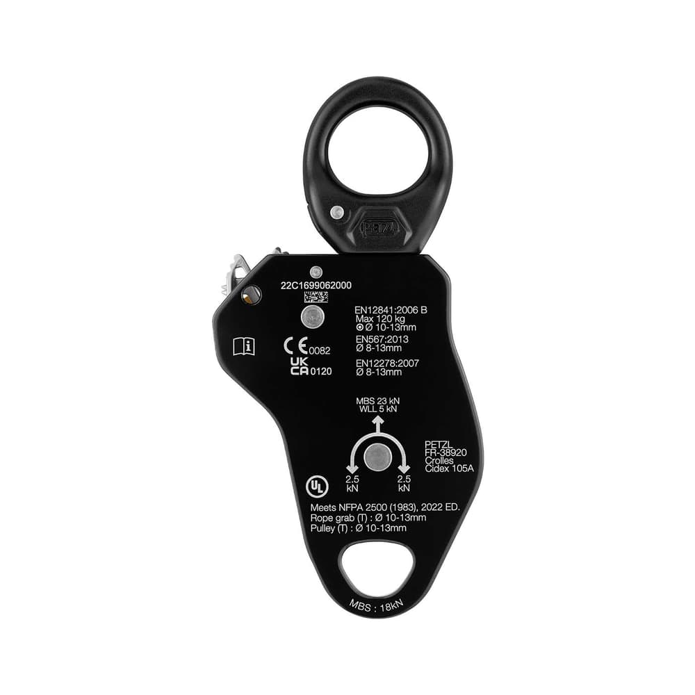 Dos de la poulie Petzl Pro Traxion en noir avec caractéristiques techniques et marque de test en blanc