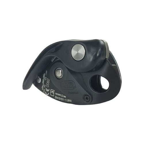 Aire de jeux Grigri de Petzl en plastique noir avec caractéristiques techniques et certifications à l’arrière