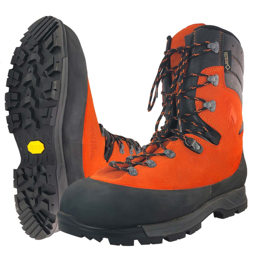 Chaussures de randonnée Protector Forest 2.1 GTX orange avec semelle noire et lacets noirs, fabricant non visible