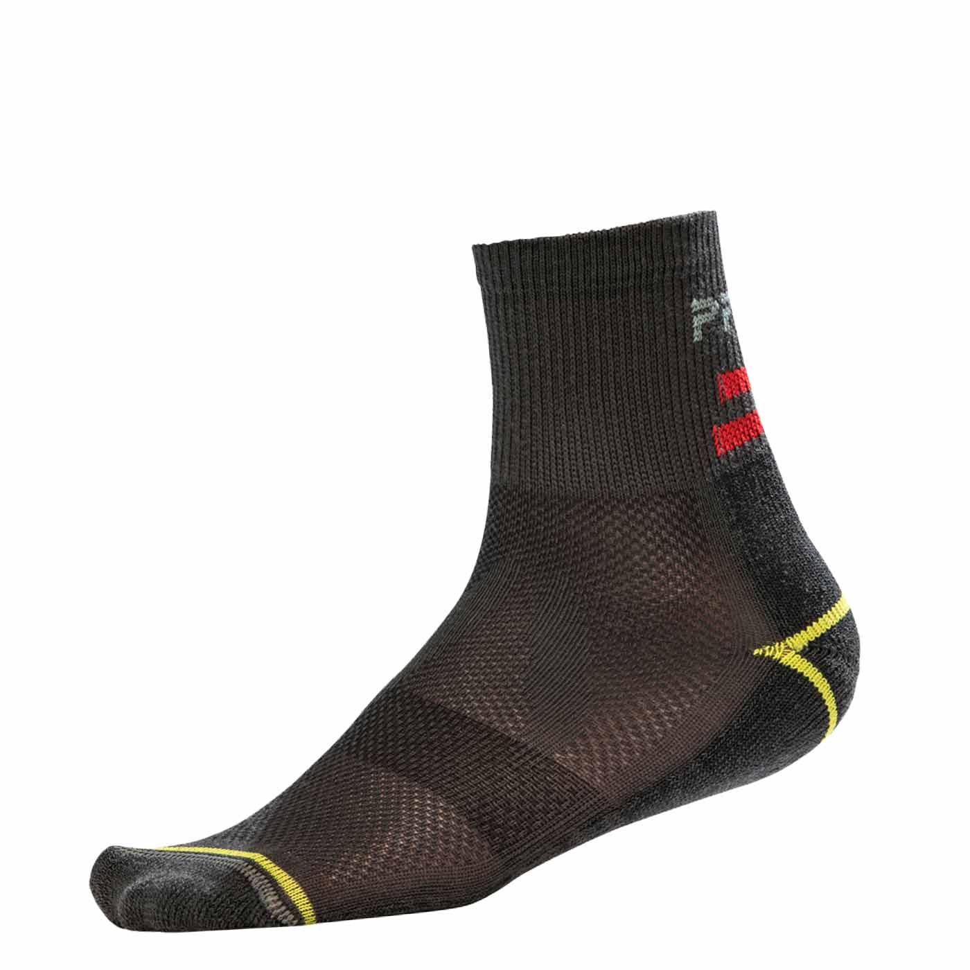 Chaussette noire à rayures jaunes et rouges, nom du produit EcoTec Low visible