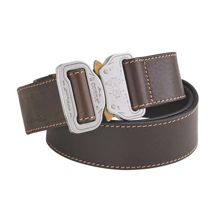 Ceinture enroulée en cuir marron Cobra 38 d’AustriAlpin avec fermoir en métal argenté et coutures apparentes