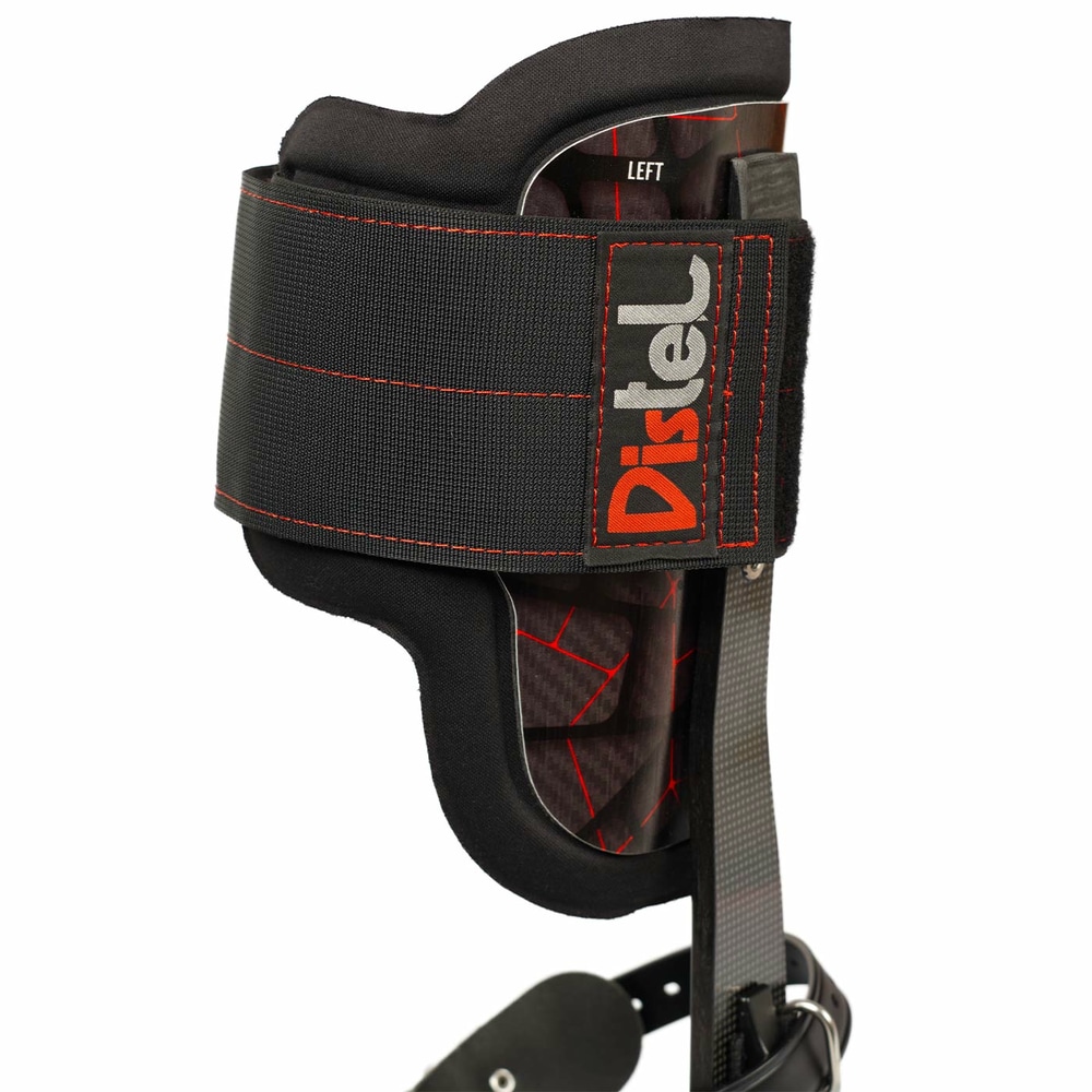Distel Carbon 3.1 Classic de Distel, rail gauche en carbone avec sangle velcro noire rembourrée avec logo Distel, vue latérale