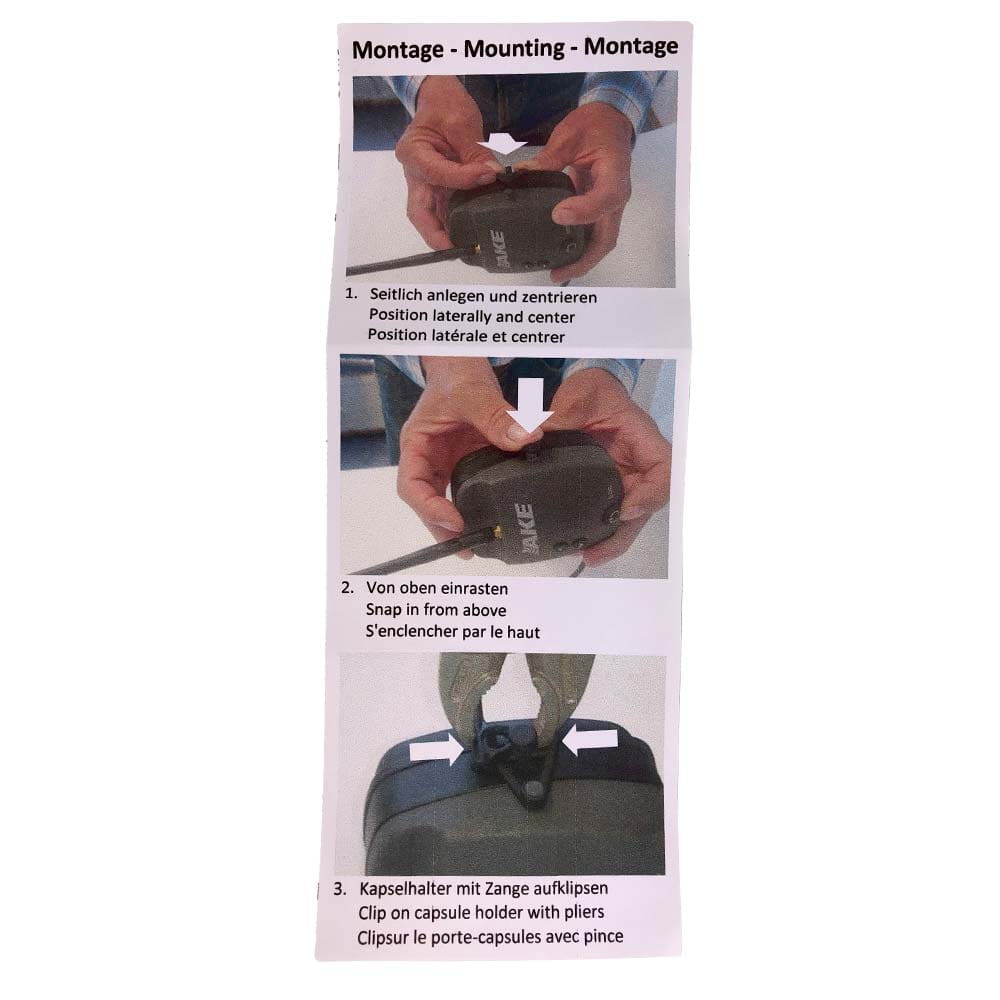 Instructions d’installation de l’adaptateur ECC / 3M avec trois photos et un texte en allemand, anglais et français montrant la fixation de l’adaptateur à un casque antibruit