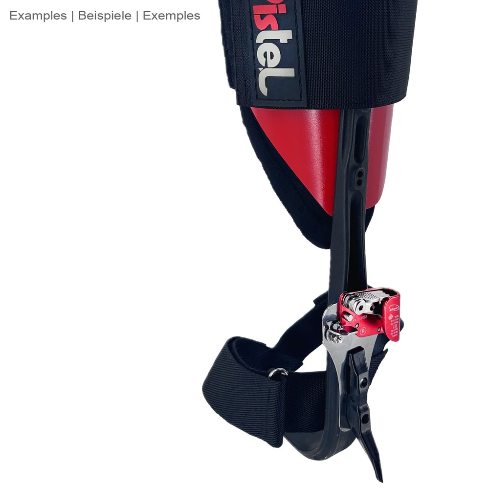 Éperons Gemini Droite attaché à un support de jambe noir et rouge avec velcro noir et inscription visible « Pistel »