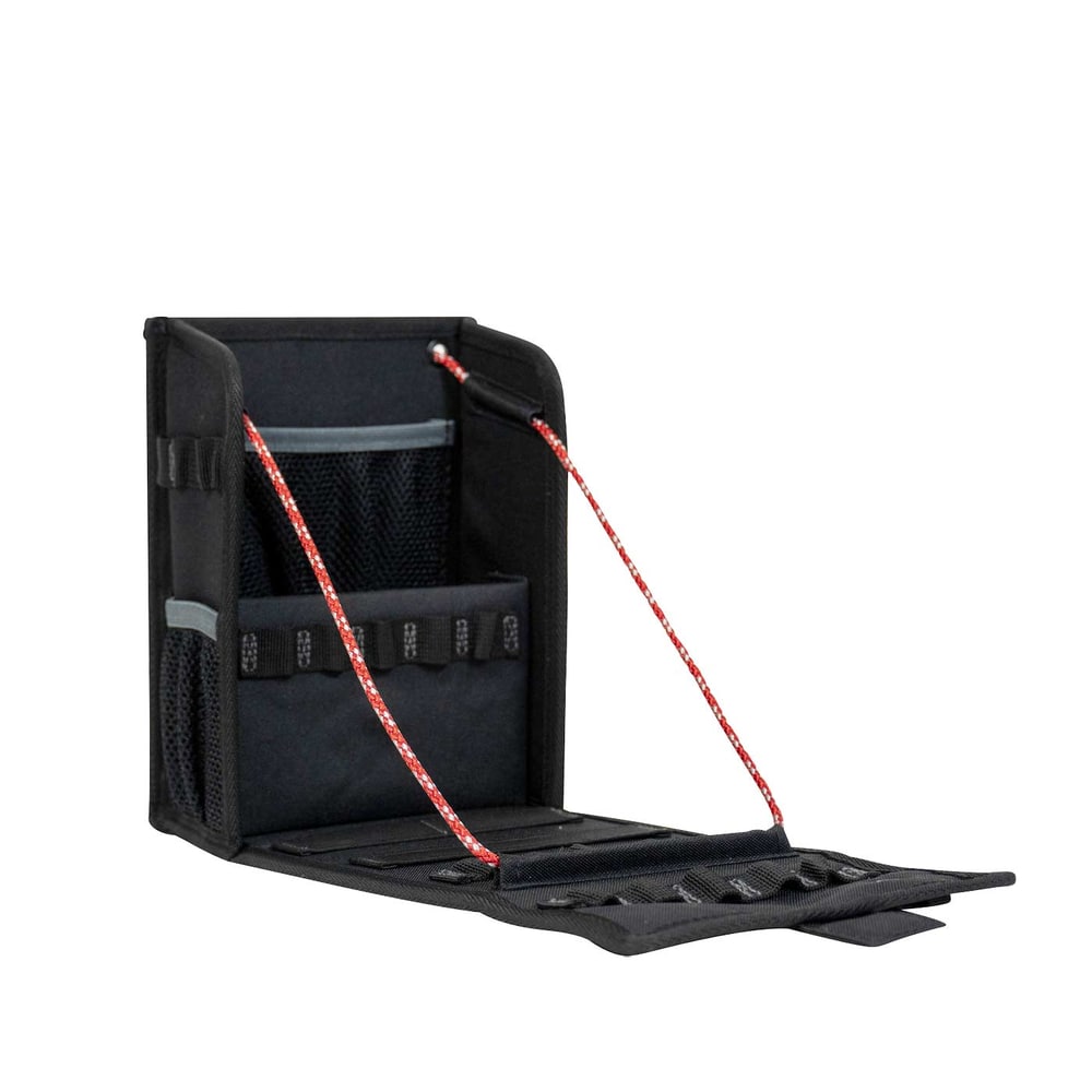 Mini Mule de Teufelberger, sac noir avec cordons rouges et plusieurs compartiments, ouvert