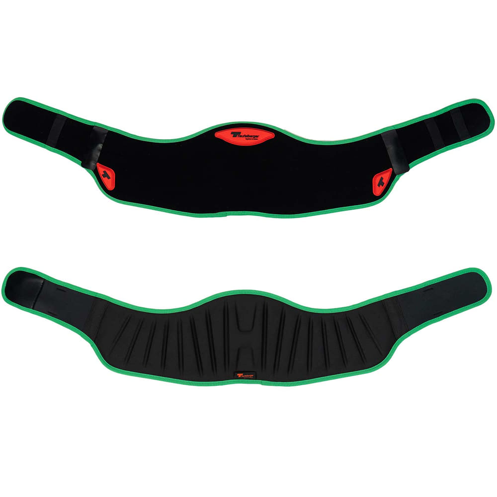 Rembourrage treeMOTION Ultra Comfort, deux coussinets noirs avec bord vert, l’un avec une surface lisse et le logo Teutoburger rouge, l’autre avec une surface rembourrée et le logo Teutoburger rouge